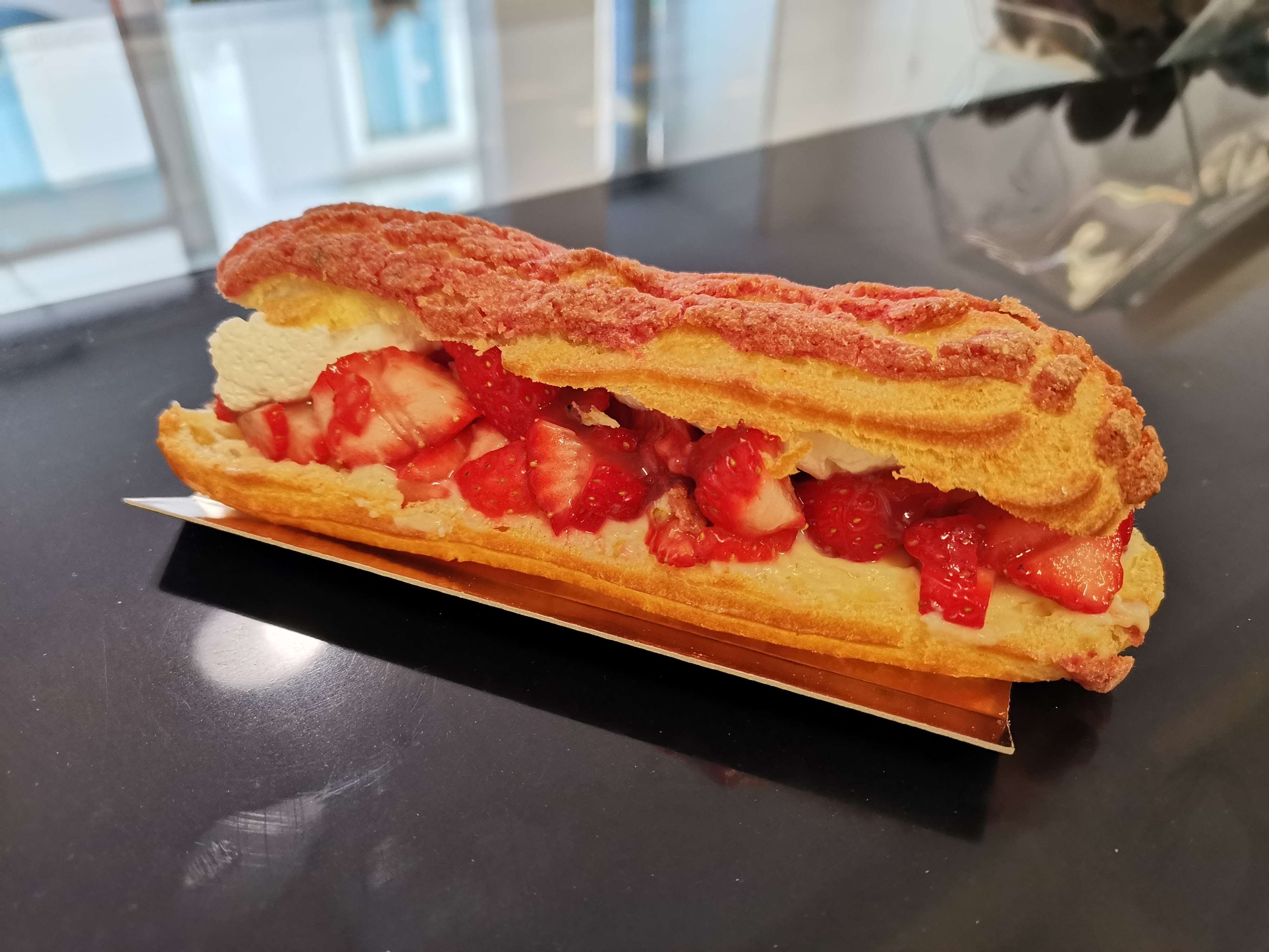 Eclair à la fraise