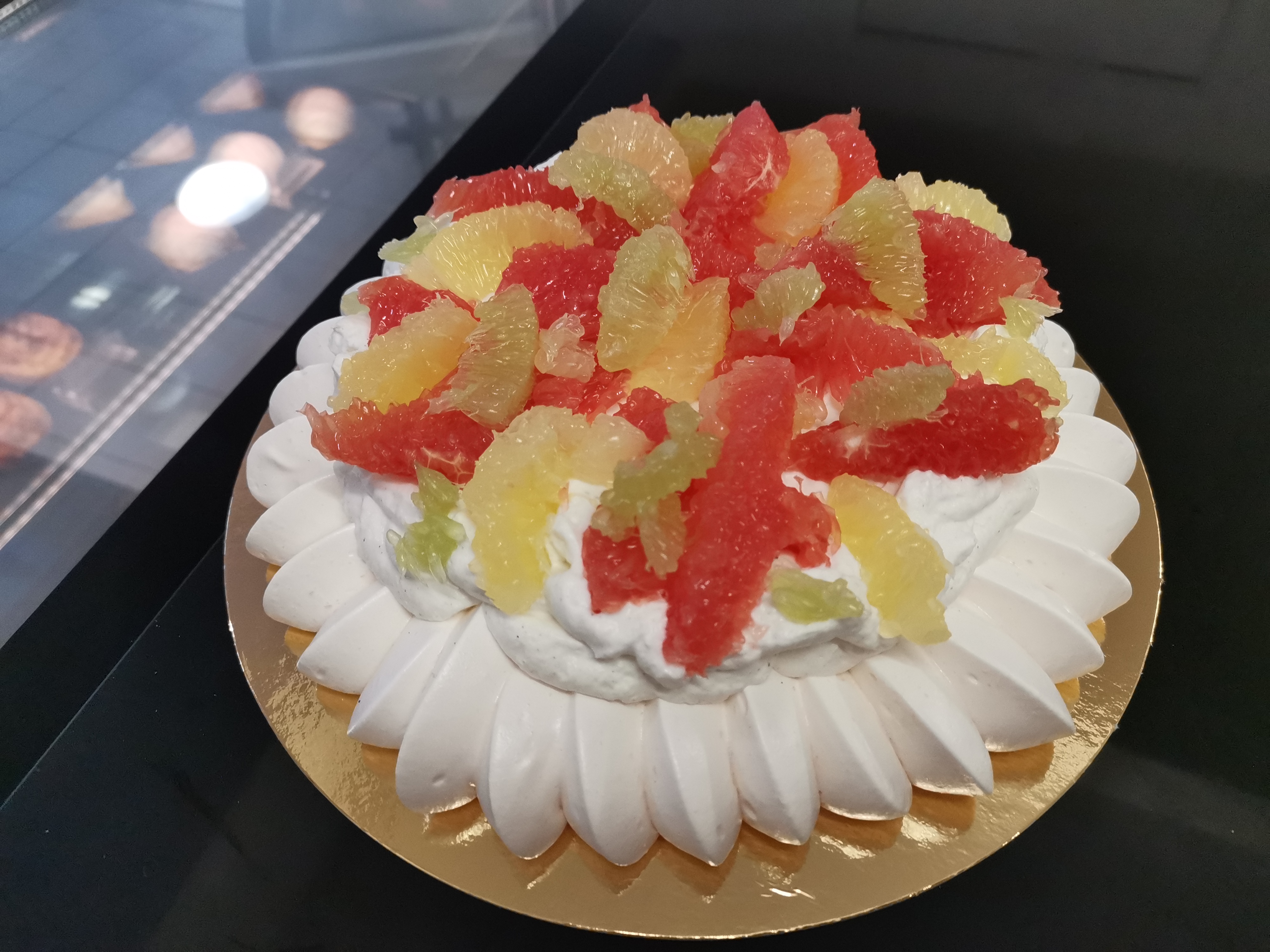Pavlova(fruits de saison)
